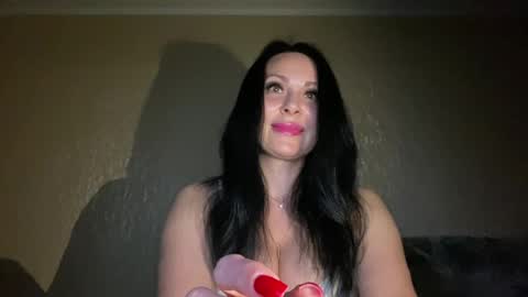 honeyvibe26 online show from May 28, 7:56 pm
