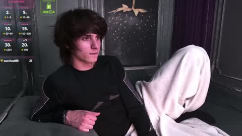 HOOG online show from April 2, 8:27 pm