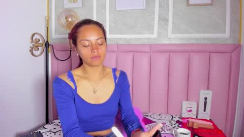 holly online show from January 17, 9:12 pm