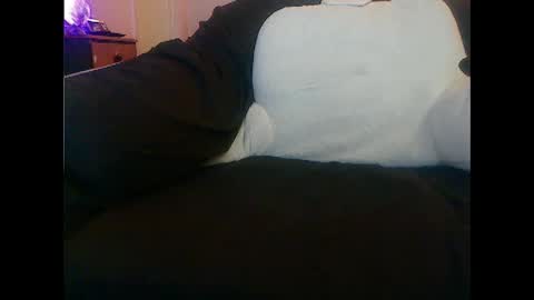 hopps28 online show from December 2, 4:04 pm