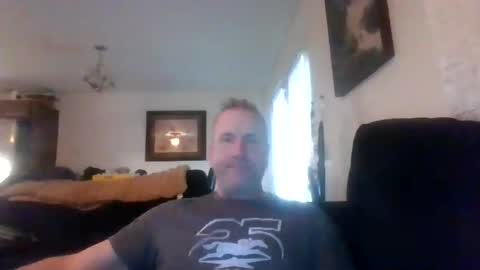 hornedup995893 online show from January 13, 3:42 pm