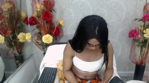 horny_bri_ online show from November 15, 2:29 pm