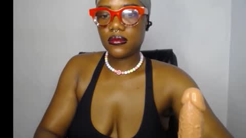 Mira online show from March 22, 1:15 pm