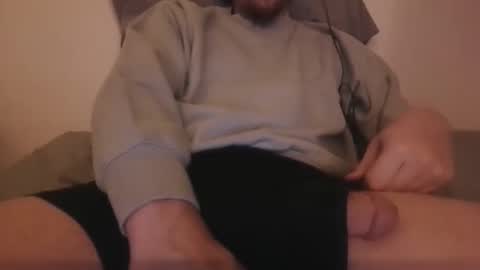 Snapshot of horny_matias chatting on January 3, 5:50 am horny_matias online show from January 3, 5:50 am