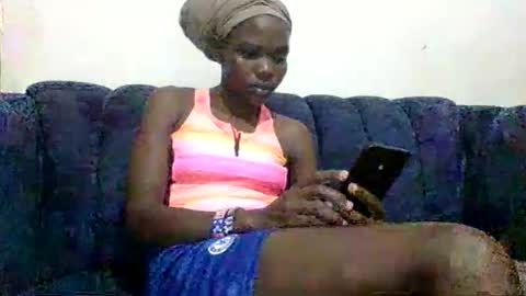 andalia online show from May 17, 3:21 pm