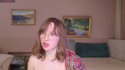 Horny Svinka online show from April 17, 4:53 pm