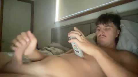 hornyboi186 online show from March 19, 3:56 am