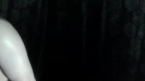 hornydude3435 online show from February 2, 5:26 am