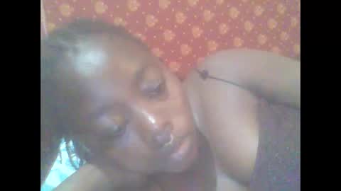 hornygal001 online show from March 11, 5:32 am