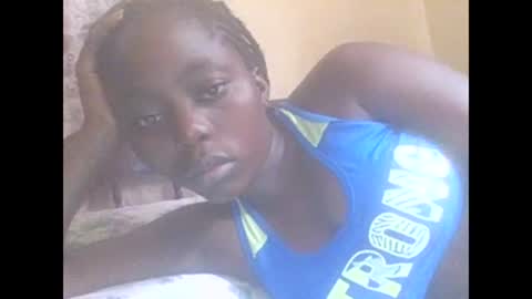 hornygal001 online show from March 4, 6:47 am