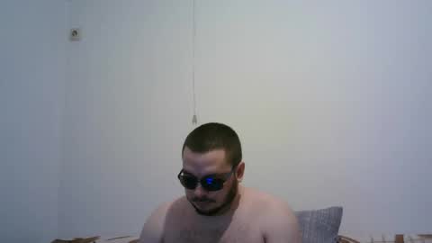 hornymonkey991 online show from May 13, 6:17 pm
