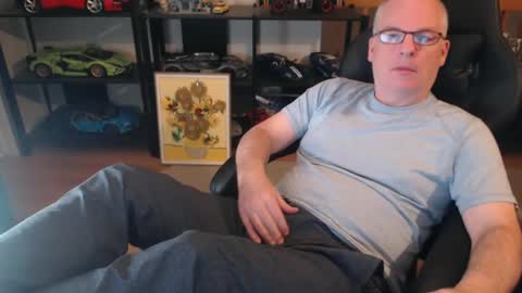 hornynthick70 online show from March 8, 2:34 am