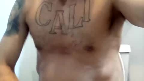 Snapshot of hornysaint310 chatting on February 22, 3:36 pm hornysaint310 online show from February 22, 3:36 pm