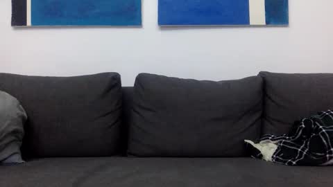 hornyspaniard93 online show from February 4, 11:41 pm