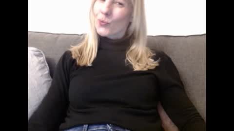 Hornyssima online show from January 14, 4:48 pm