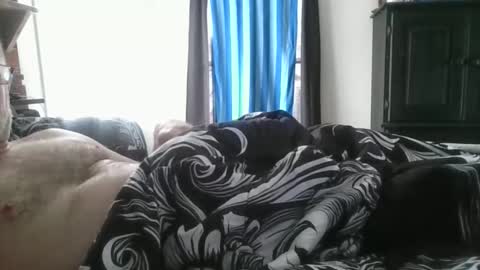 read my profile online show from April 13, 12:31 pm