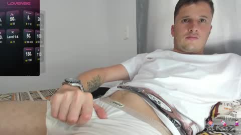 horse_man2 online show from February 28, 8:18 pm