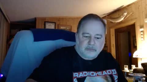 Snapshot of horsebigballs chatting on February 2, 4:15 am horsebigballs online show from February 2, 4:15 am