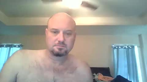 Snapshot of horsenamedcharlie chatting on January 22, 3:51 pm Charles online show from January 22, 3:51 pm