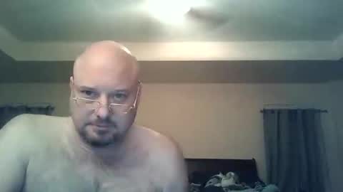 Snapshot of horsenamedcharlie chatting on January 21, 12:15 am Charles online show from January 21, 12:15 am