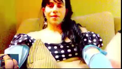 Your Princess Peaches online show from October 31, 1:39 am