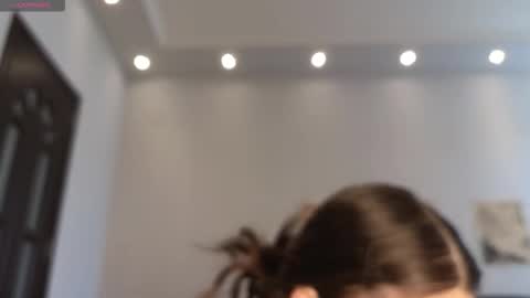 hosina_sayeri online show from March 5, 12:03 pm