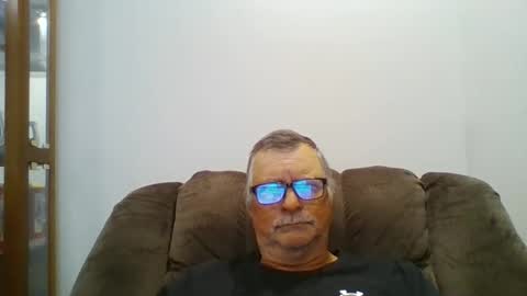 Snapshot of hot4tightholes chatting on October 23, 1:12 pm hot4tightholes online show from October 23, 1:12 pm
