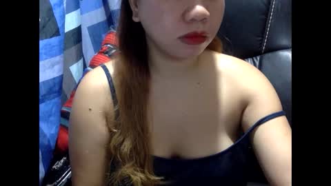 hot_april214 online show from November 17, 10:23 pm