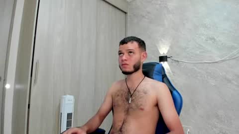 hot bad boy69 online show from June 25, 9:20 pm
