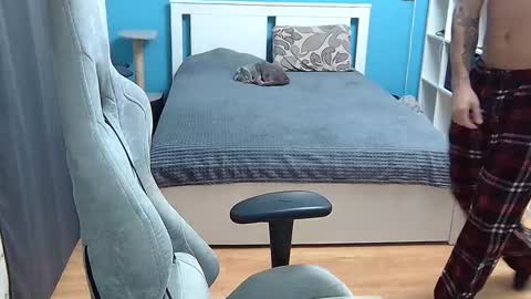 hot_cap_77 online show from November 22, 5:22 pm