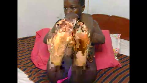 hot_chiqqq online show from February 7, 11:52 pm