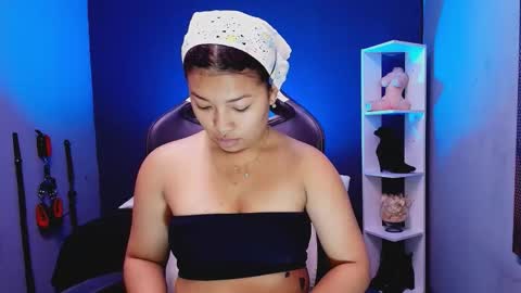 hot chocolate 4u online show from November 10, 12:19 pm