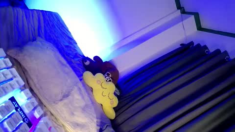 its me CLAUDIA online show from January 19, 1:12 pm