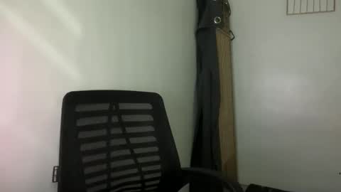 Snapshot of hot_cuteboy02 chatting on September 25, 8:32 am Kim online show from September 25, 8:32 am