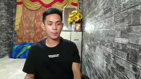 hot_dave69 online show from March 2, 6:03 pm