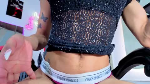 destinyk online show from March 6, 7:02 pm