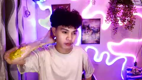 mark online show from July 15, 10:53 am