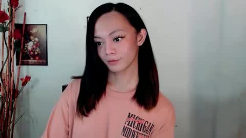 Snapshot of hot_n_spicy69 chatting on September 18, 7:45 am SWEET AGATHA online show from September 18, 7:45 am