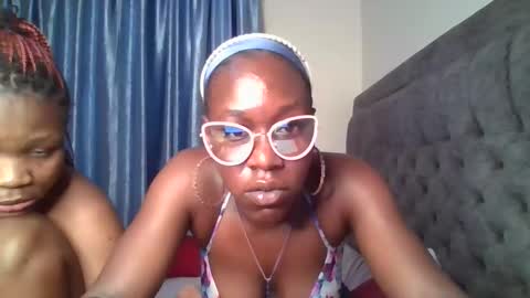 Snapshot of hot_petite1 chatting on October 15, 7:26 pm Hot petite online show from October 15, 7:26 pm