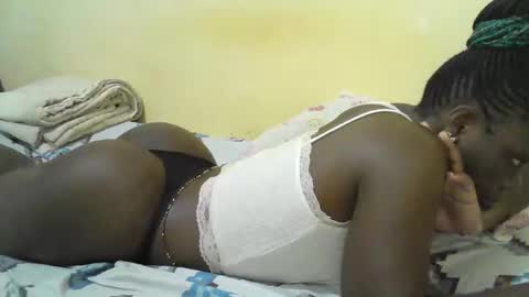 hot_shannia online show from May 8, 6:08 am