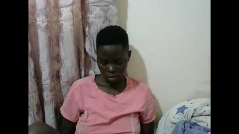 hot_shawrry online show from March 6, 7:03 am