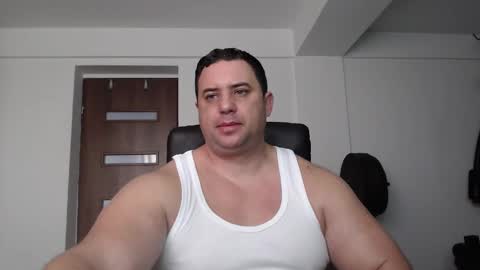 Stefano.. online show from October 25, 5:41 am