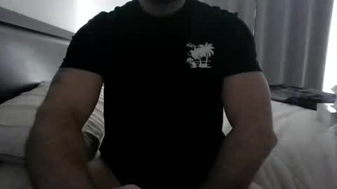 hotandhard123321 online show from April 24, 5:15 pm