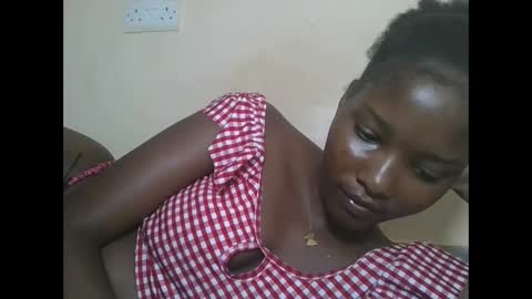 love online show from November 23, 7:45 pm