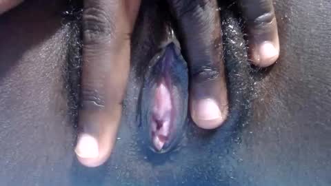 hotbabeboo online show from February 18, 4:01 am