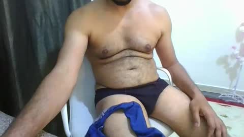 Hotboy8677 online show from May 11, 2:45 pm