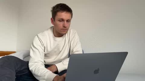 hotboyfeet92 online show from November 7, 11:56 am