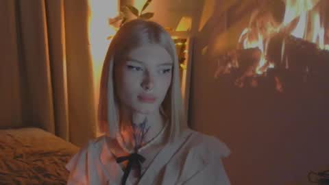 hotchubently online show from March 5, 2:23 pm