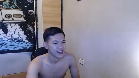 hotcuteasianxx online show from December 5, 11:23 pm
