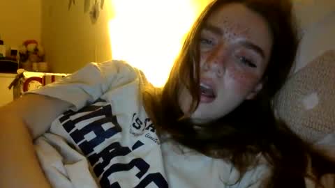 effy online show from December 20, 11:12 pm